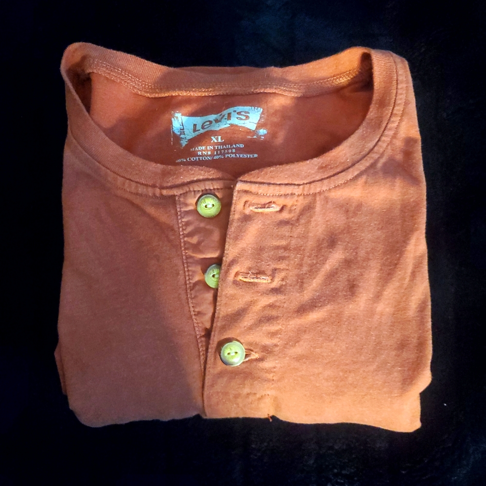 LEVIS Long Sleeve Tee